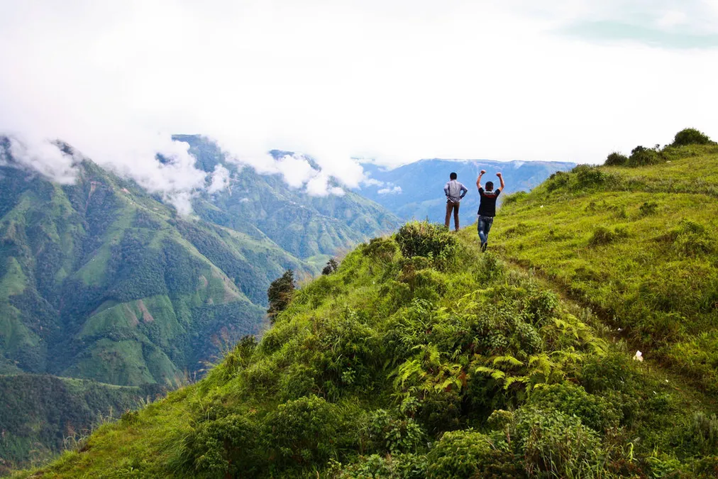 laitlum canyons meghalaya